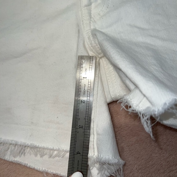 American Eagle super stretch white denim cutoff shorts 0 - Picture 4 of 4